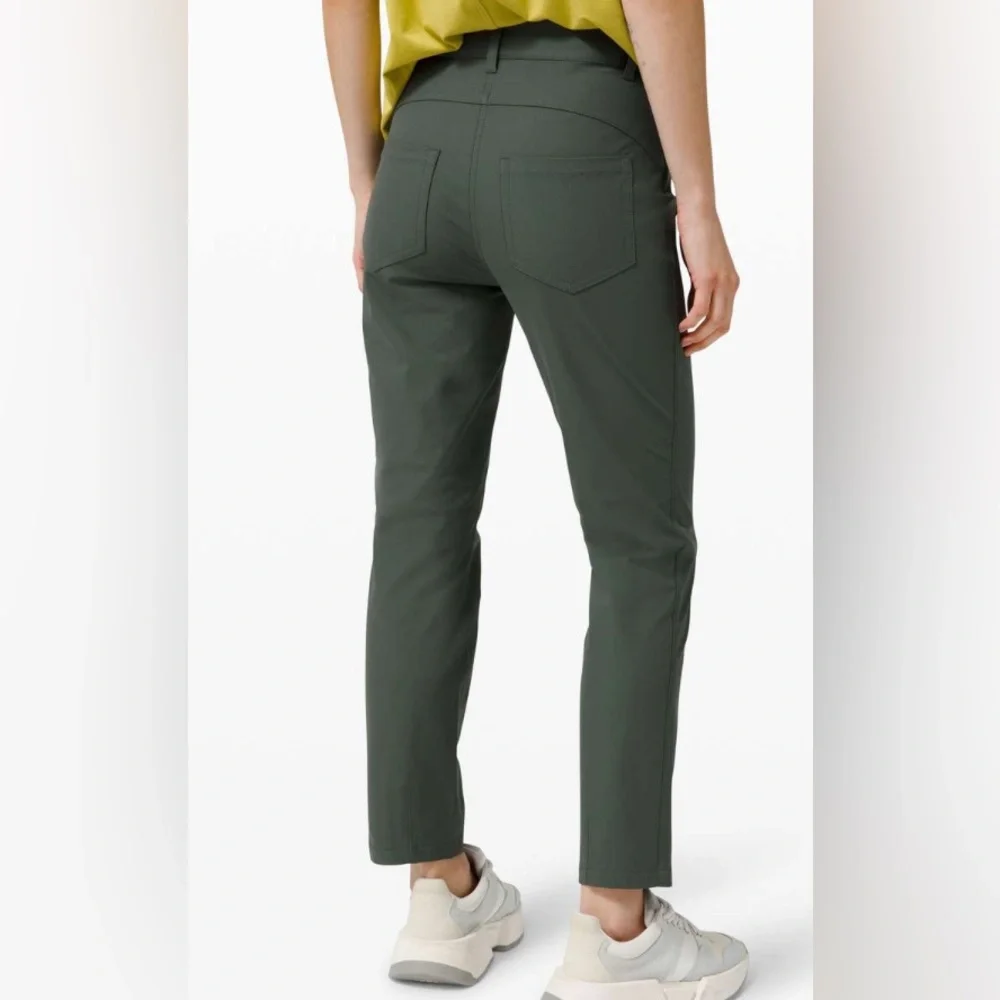 Lululemon City Sleek 5 Pocket 7/8 Pant Smoked Spruce $128 retail EUC WARPSTREME - Picture 4 of 4